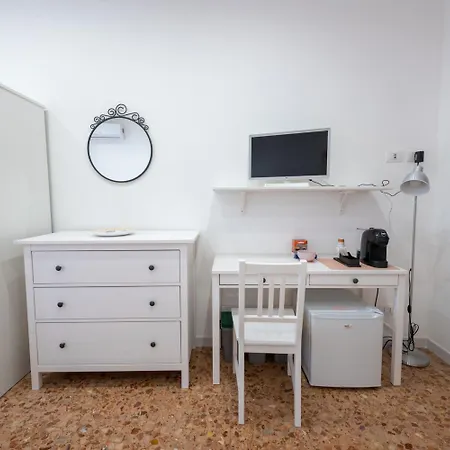 Casa Rosa Beige E Blu