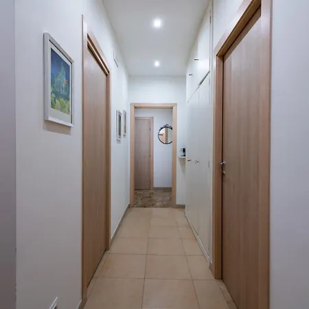 Casa Rosa Beige E Blu