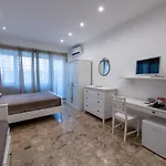 Casa Rosa Beige E Blu